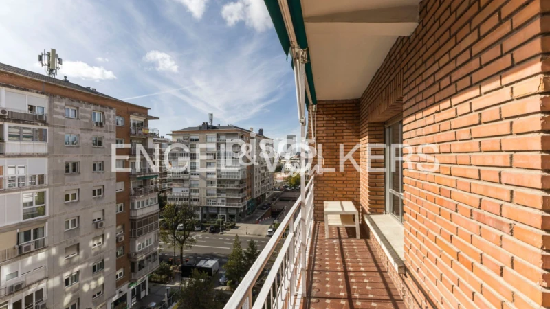 Apartamento en alquiler en Ciudad Jardín