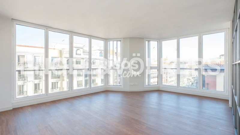 Ático en alquiler en Trafalgar