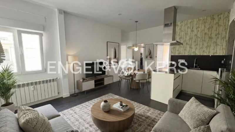 Piso en alquiler en Calle del Duque de Sesto, cerca de Calle de Lope de Rueda