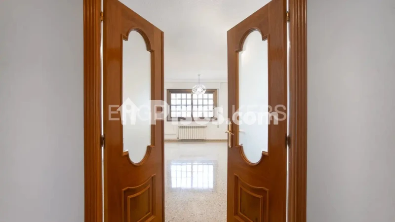 Fotografía del inmueble reportado: 1.100 €/mes — Castellón, Castellón