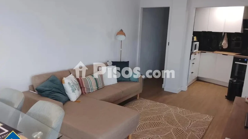 Pis – Torrevieja, Urbanización Calas Blancas