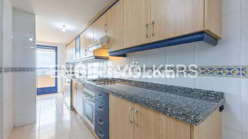 Fotografía del inmueble reportado: 1.250 €/mes — Valencia, Valencia