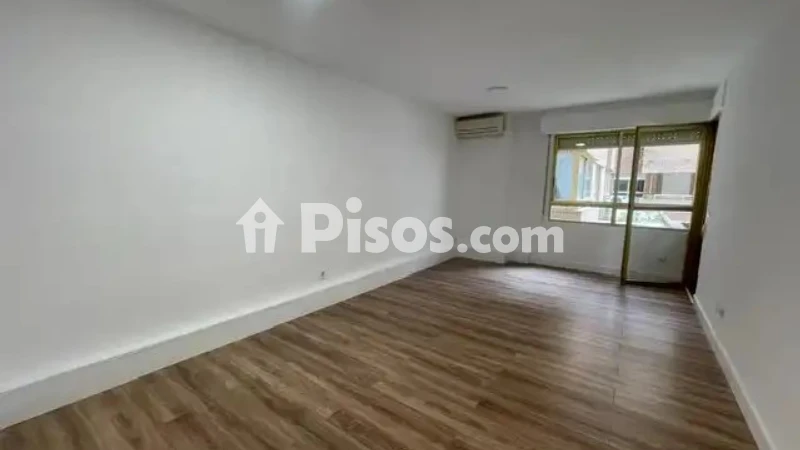 Fotografía del inmueble reportado: 1.175 €/mes — Alicante, Alicante