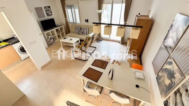 Fotografía del inmueble reportado: 900 €/mes — Valencia, Valencia