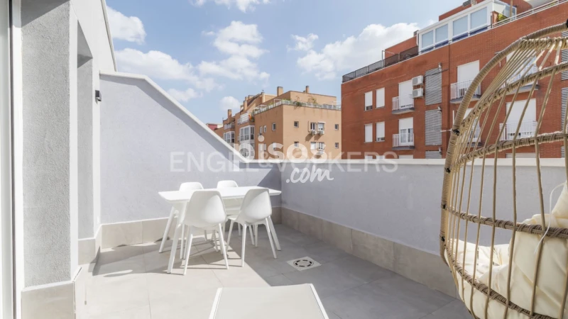 Apartamento en alquiler en Calle de Teruel