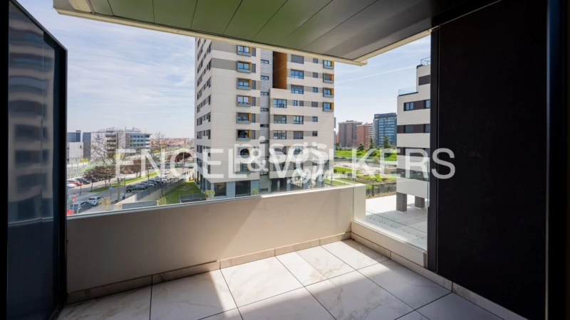 Piso en alquiler en Virgen del Cortijo-Manoteras