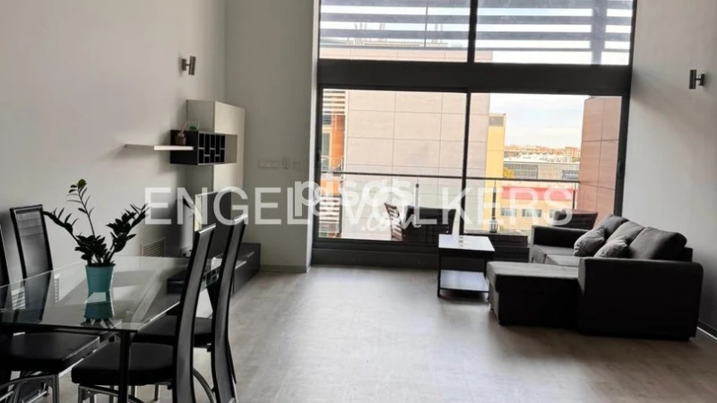 Piso en alquiler en Carrer de la Creu Roja