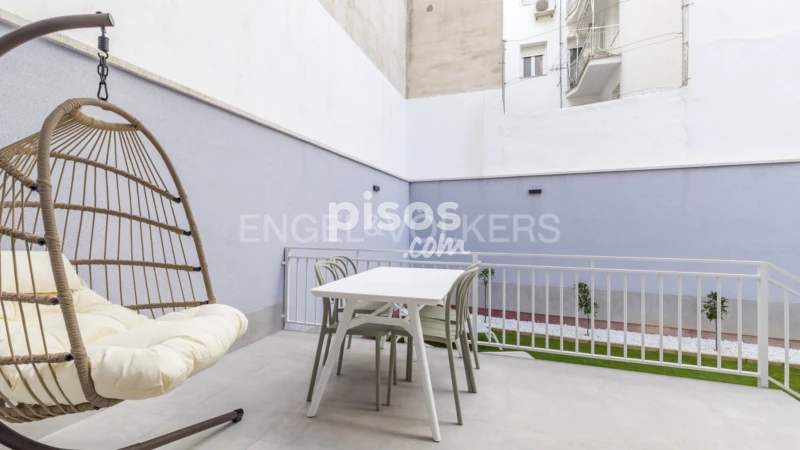 Apartamento en alquiler en Calle de Teruel