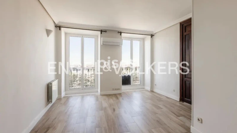 Piso en alquiler en Paseo de la Infanta Isabel