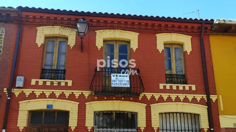 Casa en venta en Calle de los Mesones, Mansilla de Las Mulas (Mansilla de las Mulas) de 70.000 €
