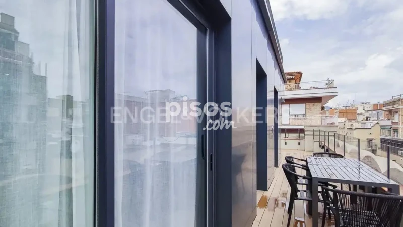 Ático en alquiler en La Vila de Gràcia