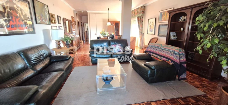 Piso en venta en Calle Avenida de Cristobal Colón, Santa Marina-La Paz (Badajoz Capital) de 230.000 €