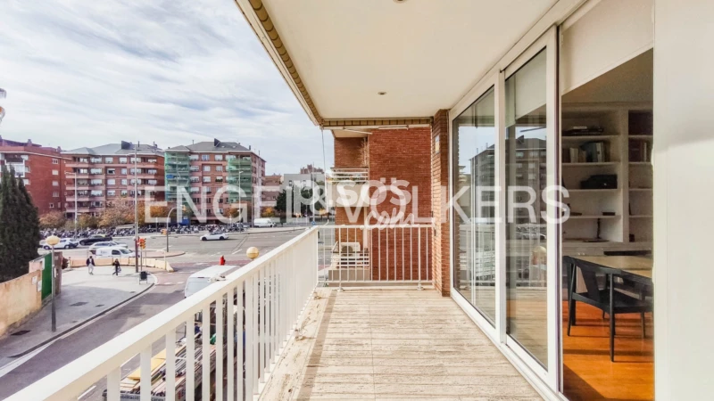 Piso en alquiler en Les Tres Torres