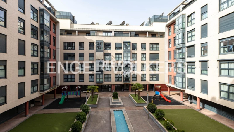 Piso en alquiler en Sanchinarro