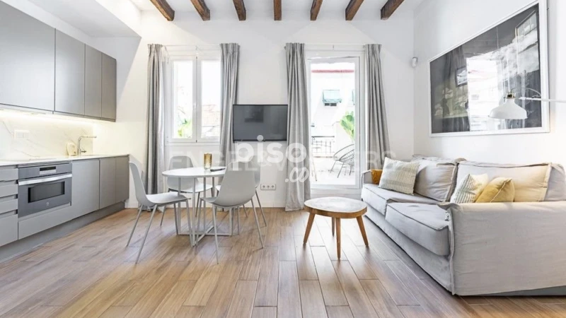 Apartamento en alquiler en Calle de Ponzano, cerca de Calle de Ríos Rosas