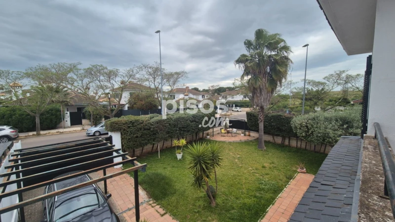 Chalet en venta en Calle de Sierra del Naranjal, Las Vaguadas-Carretera de Valverde (Badajoz Capital) de 399.000 €