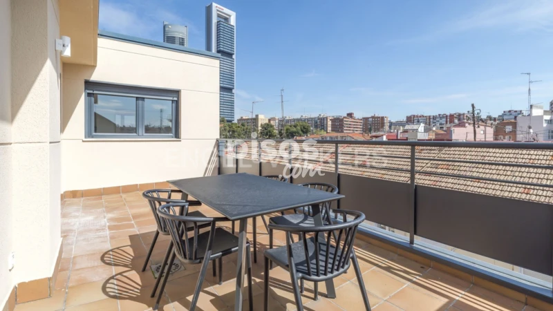 Apartamento en alquiler en Calle de Matilde Landa, cerca de Calle del General Pintos