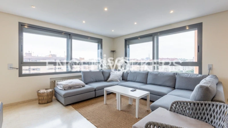 Piso en alquiler en Mestalla