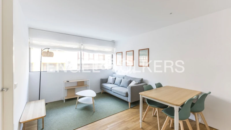 Piso en alquiler en Calle de Javier Ferrero