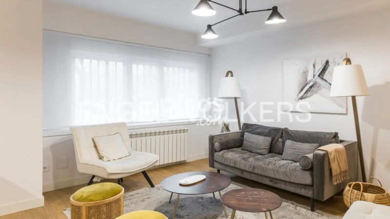 Apartamento en alquiler en Paseo de la Habana, cerca de Calle de Armando Palacio Valdés