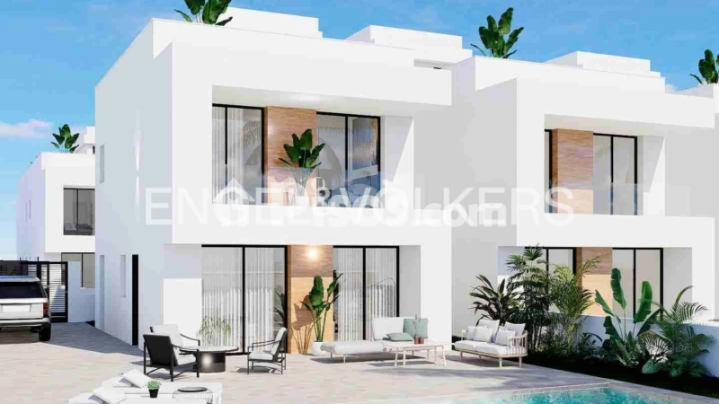 Casa – Orihuela, Urbanización La Zenia II