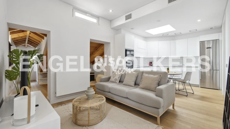 Apartamento en alquiler en Calle Corredera Baja de San Pablo