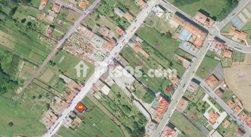 Terreno en venta en Avenida Principal, 155