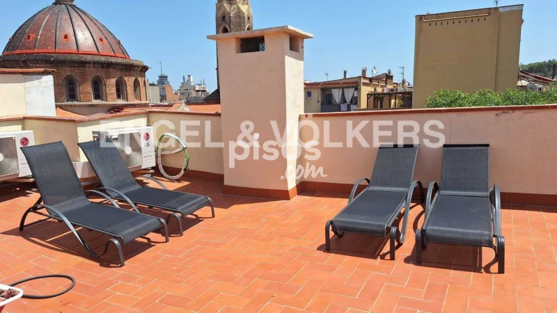 Piso en alquiler en El Poble-Sec