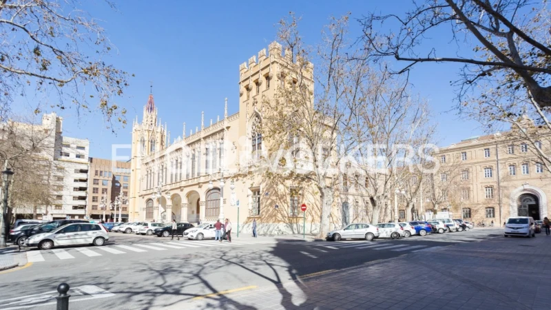 Piso en alquiler en Carrer de Don Armando Palacio Valdés