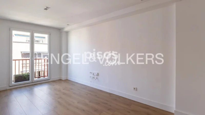 Piso en alquiler en Calle de Donoso Cortés, cerca de Calle de Blasco de Garay