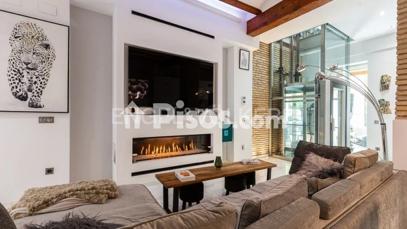 Apartamento en alquiler en Carrer del Doctor Montserrat