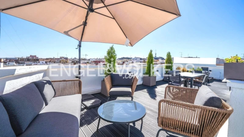 Ático en alquiler en Calle de Alonso Cano, cerca de Calle de María de Guzmán