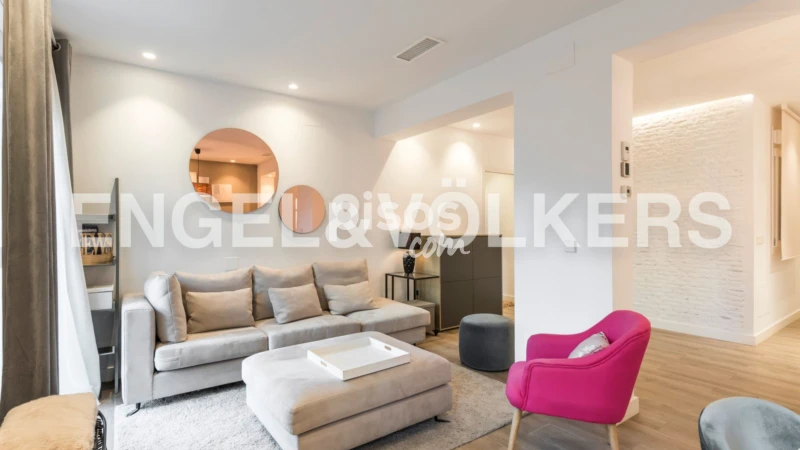Apartamento en alquiler en Calle de Ríos Rosas, cerca de Calle de Ponzano