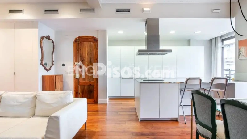 Fotografía del inmueble reportado: 2.900 €/mes — Valencia, Valencia