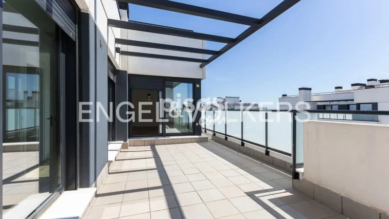 Ático en alquiler en Ciutat de Les Arts I de Les Ciències