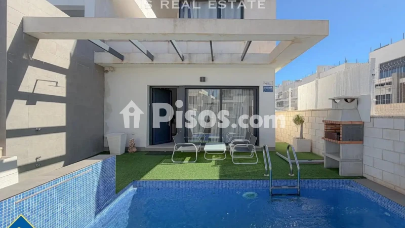 Chalet en venta en Las Filipinas-Villamartín-Canal Norte, Orihuela
