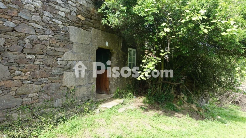 Casa – Curtis, Estremil