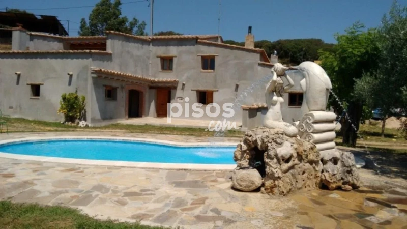 Rustic cottage for sale in Tordera, Zona de - Tordera, Nucli Urbà (Tordera) of 490.000 €