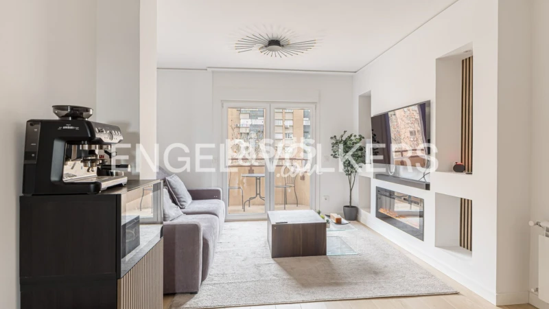 Piso en alquiler en Paseo de la Reina Cristina