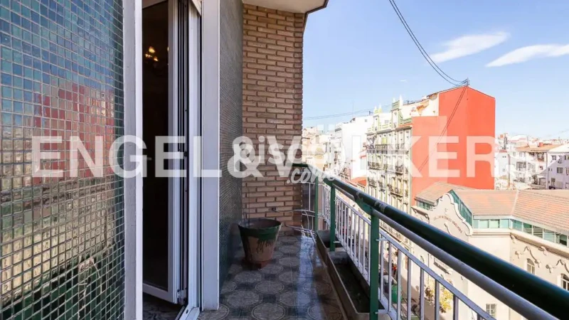 Piso en alquiler en Calle del Maestro Aguilar