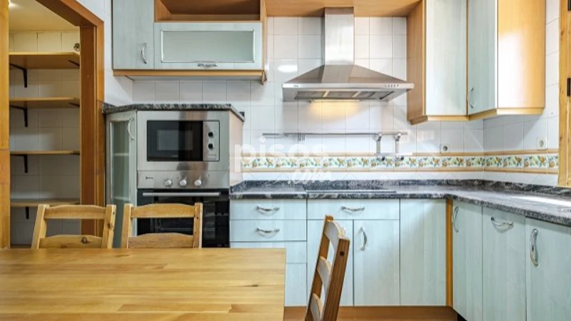 Habitación en alquiler en Estación Renfe-Los Manantiales, Estación Renfe-Los Manantiales (Guadalajara Capital) de 350 €<span>/mes</span>