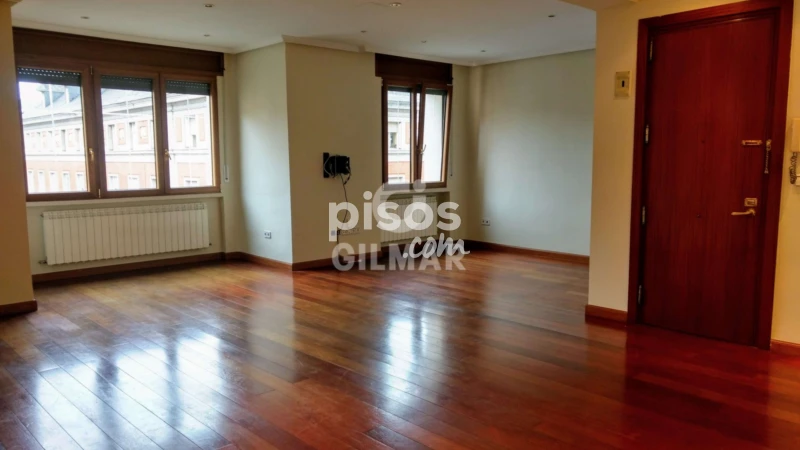 Piso en alquiler en Argüelles