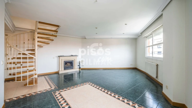 Piso en alquiler en Conde Orgaz