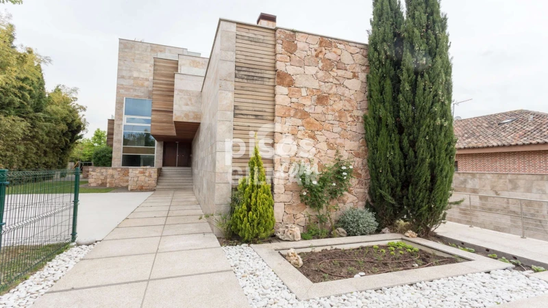 Chalet en venta en Conde Orgaz, Prosperidad (Distrito Chamartín. Madrid Capital) de 5.500.000 €