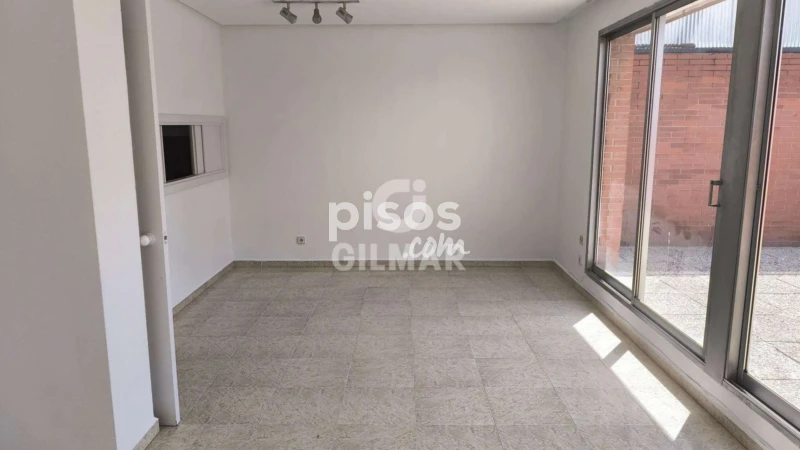 Piso en alquiler en Castellana-Orense