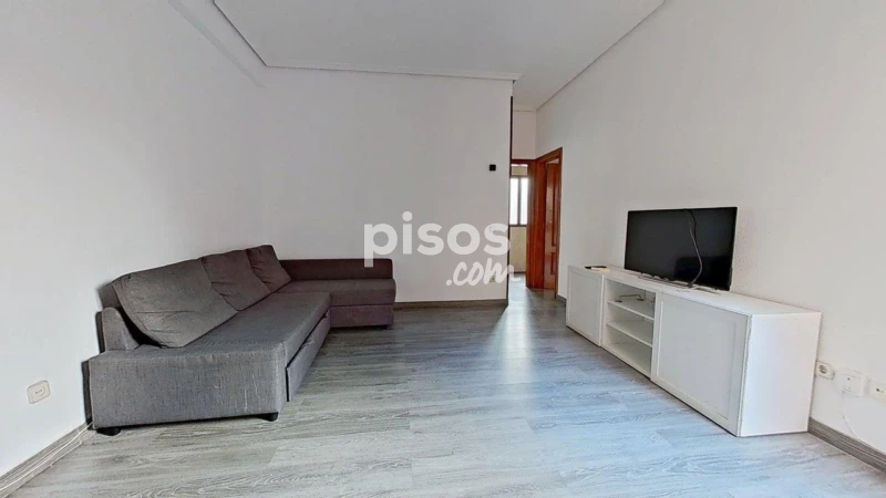 Apartamento en alquiler en Sol