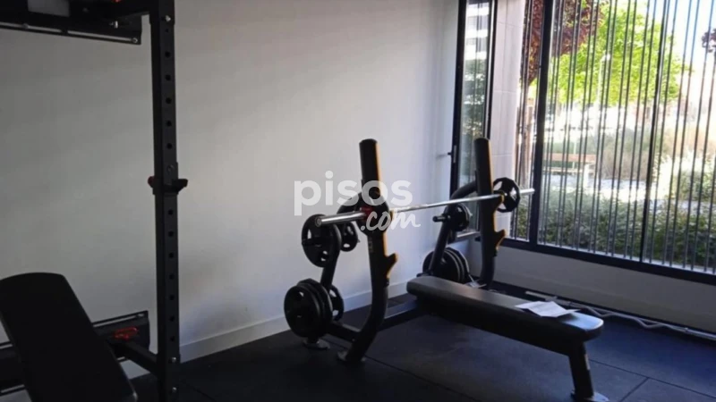 Piso en alquiler en Calle de Amaltea