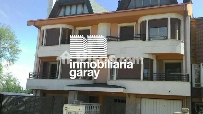 Casa pareada en venta en Centro - Vista 3