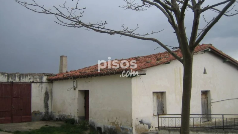 Casa en venta en Santa Cruz de Andino, Villarcayo (Villarcayo de Merindad de Castilla La Vieja) de 60.000 €