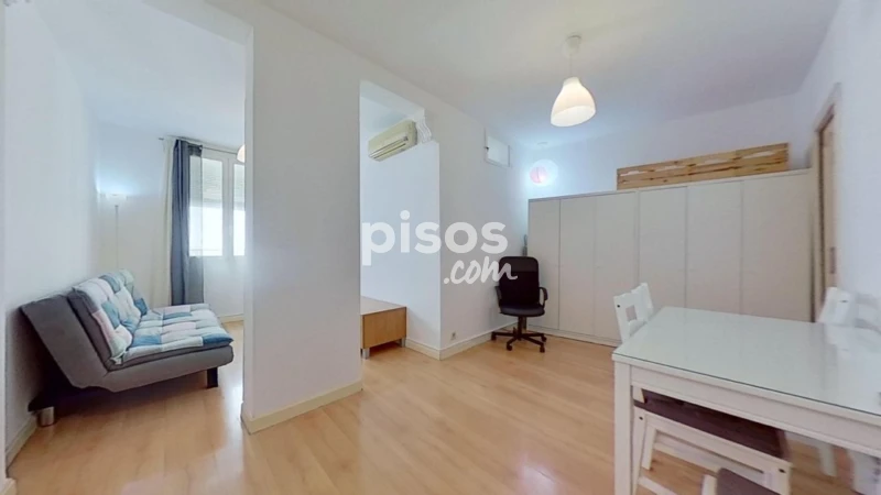 Apartamento en alquiler en Embajadores-Lavapiés